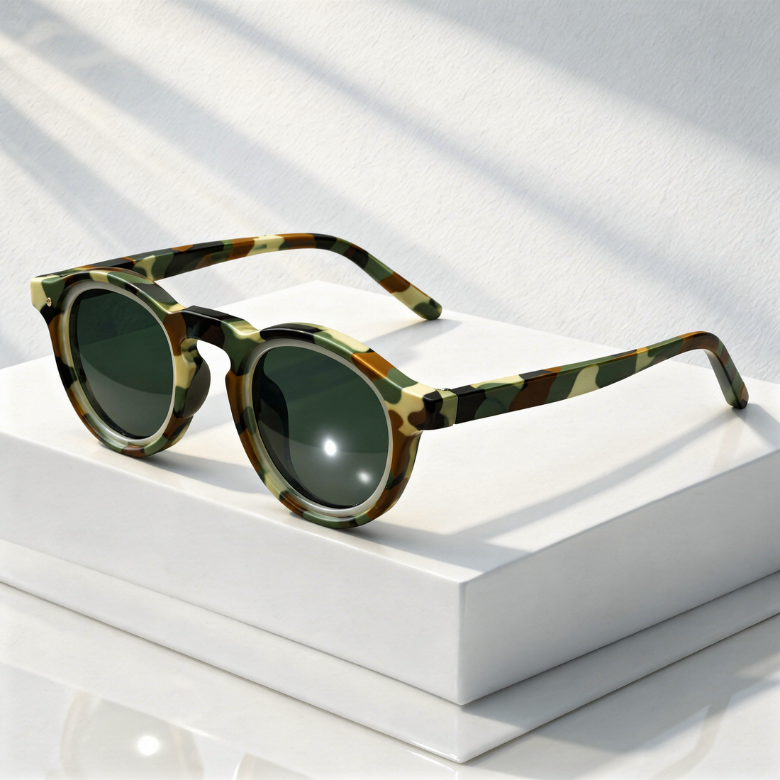 Retro Round Sunglasses | Patterned Frame