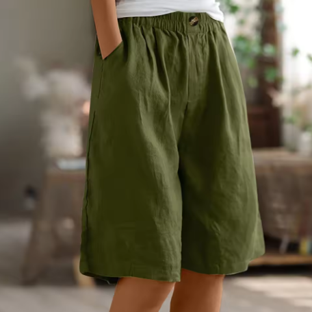 Women's Elastic Waist Bermuda Shorts | Pockets